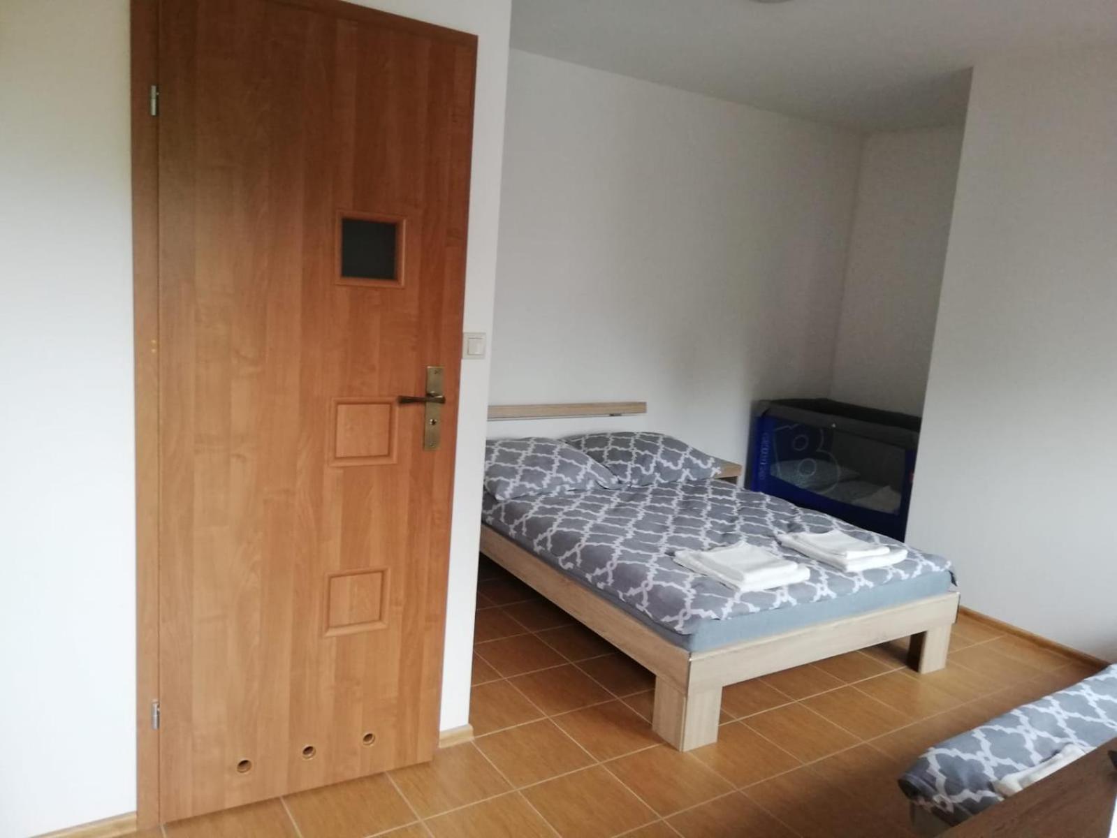 Vila Pokoje U Iwonki - Barzowice Exteriér fotografie
