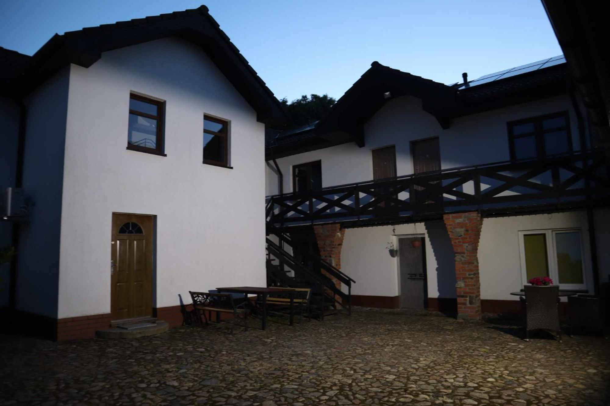Vila Pokoje U Iwonki - Barzowice Exteriér fotografie