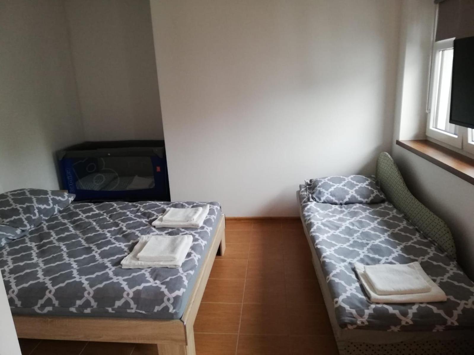 Vila Pokoje U Iwonki - Barzowice Exteriér fotografie
